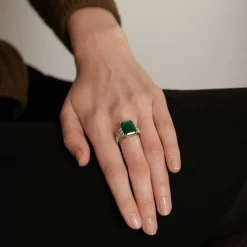 Bague Emeraude, Diamants