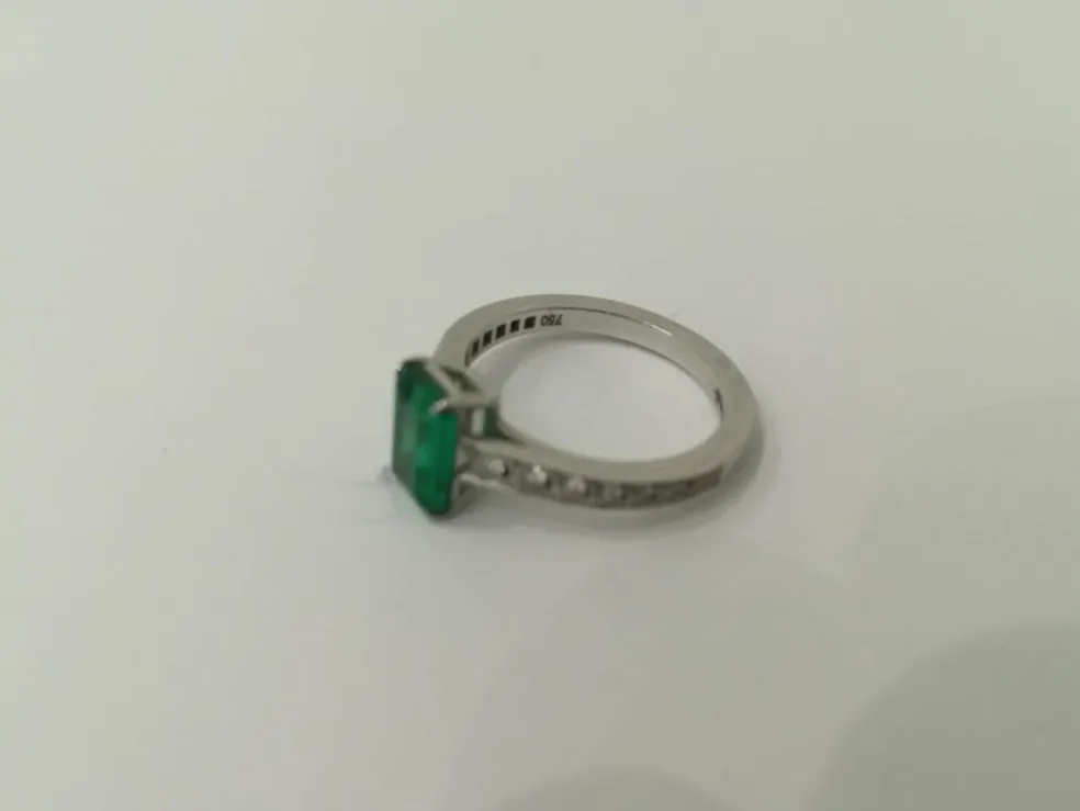 Bague Emeraude, Diamants, Or Blanc