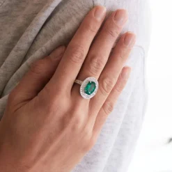 Bague Emeraude double entourage Diamants