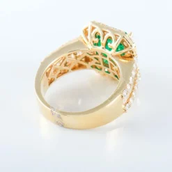 Bague Emeraude entourage Diamants