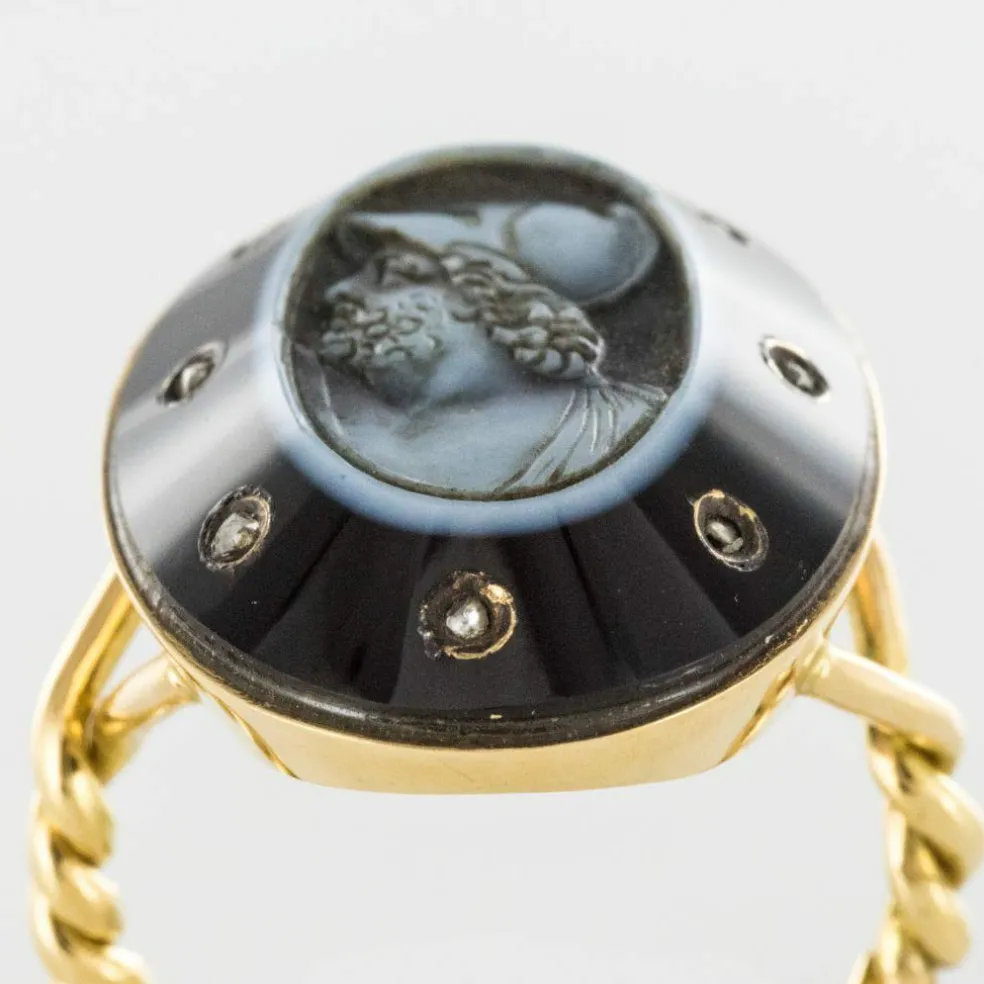 Bague Empire camée sur onyx et diamants