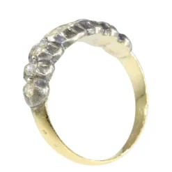 Bague en diamant de l'époque victorienne