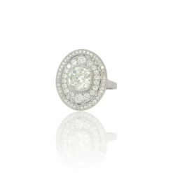 Bague en diamant d'inspiration Art Déco