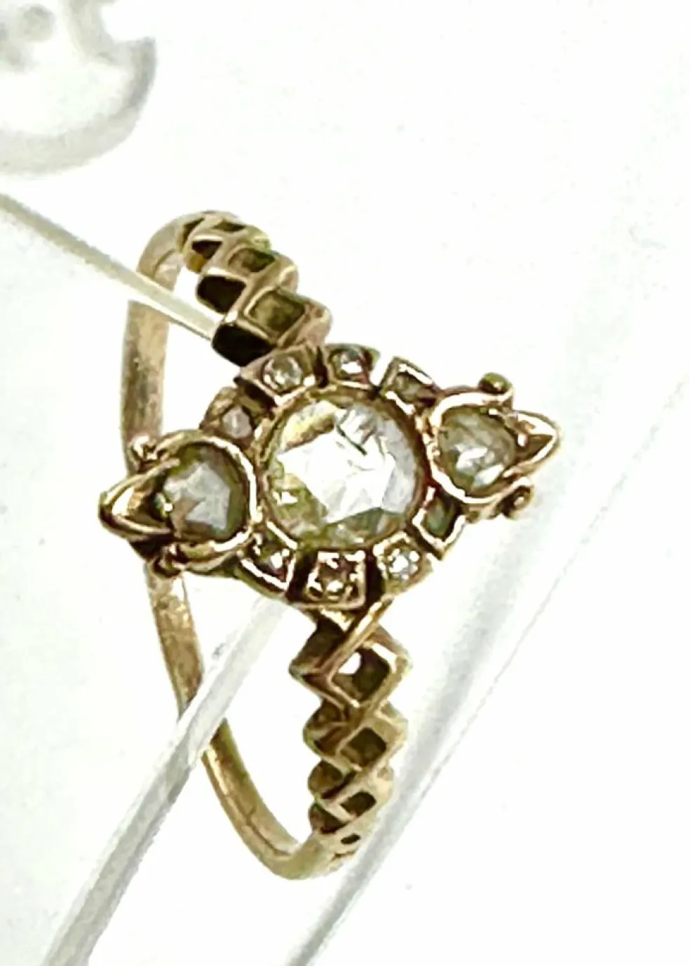 Bague en diamants anglais