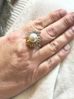 Bague en diamants et perle