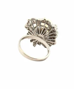Bague en diamants et perle
