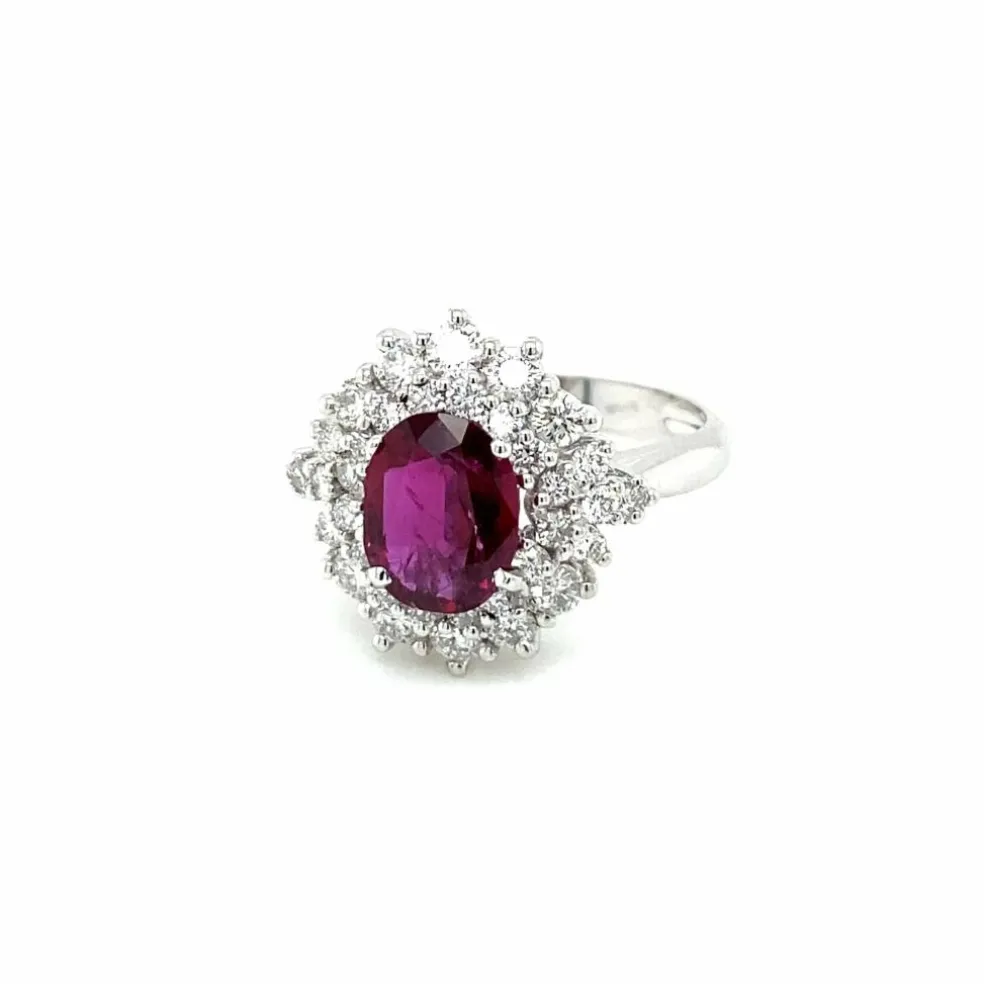 Bague en grappe de diamants rubis de 1,94 carat certifiée par le domaine