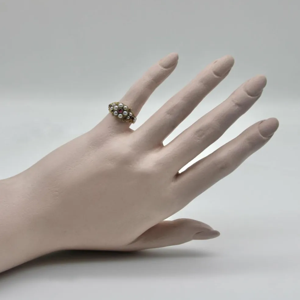 Bague en or 15 carats avec perle et rubis, style victorien précoce