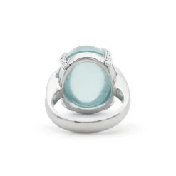 Bague en or avec aigue-marine de 18,5 ct et diamants