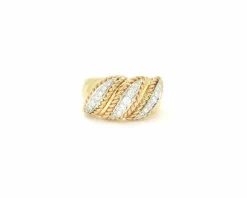 Bague en or avec diamants