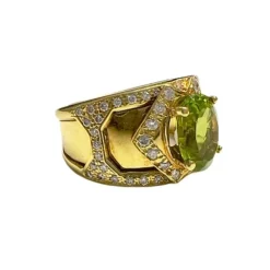bague en or avec diamants et péridot