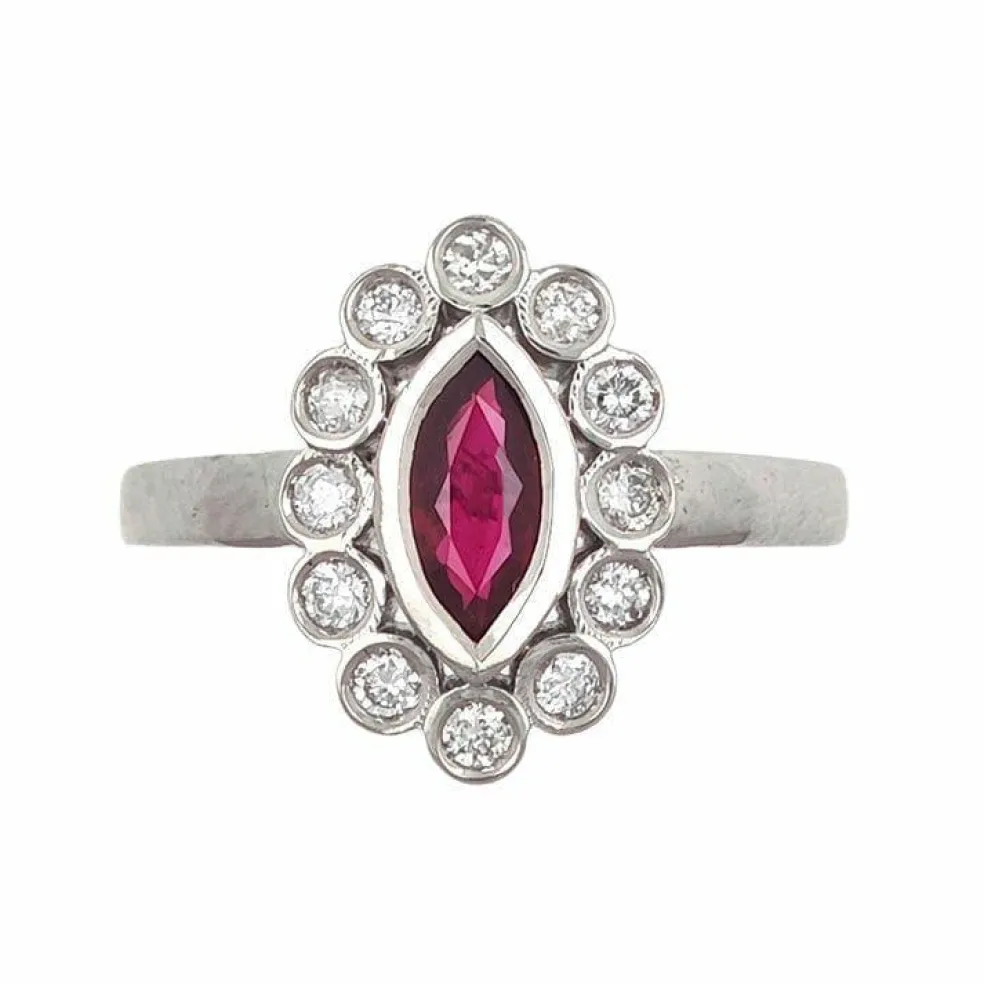 Bague en or avec rubis sang de pigeon de Birmanie et diamants