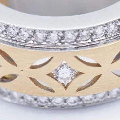 Bague en or bicolore avec diamants