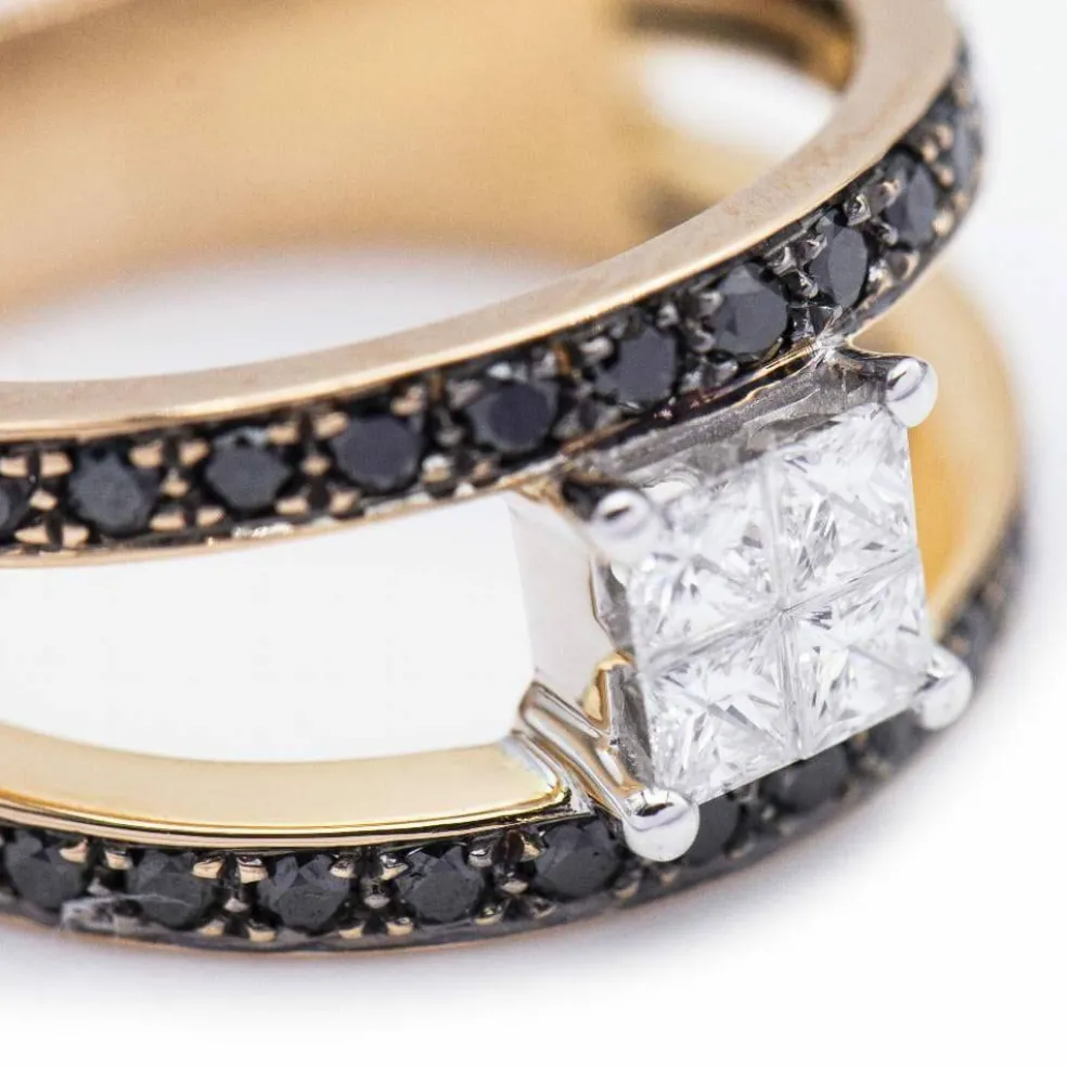 Bague en or bicolore et diamants