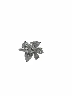 Bague en or blanc 18 carats avec fleur solitaire en diamant