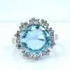 Bague en or blanc 18 carats, aigue marine et diamants