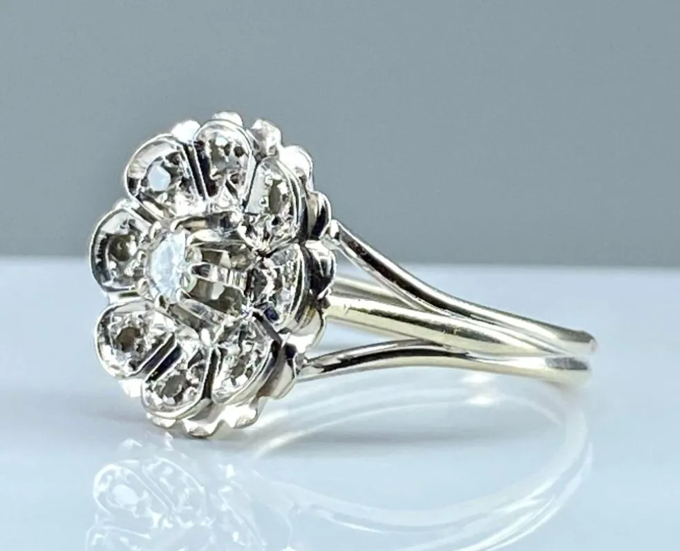 Bague en or blanc 18 carats et diamants