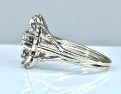 Bague en or blanc 18 carats et diamants