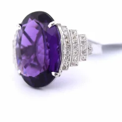BAGUE EN OR BLANC 18 KT - AMÉTHYSTE ET DIAMANTS