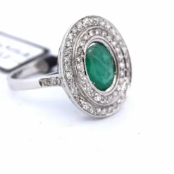 BAGUE en OR BLANC 18 KT - ÉMERAUDE et DIAMANTS ''ART DÉCO''