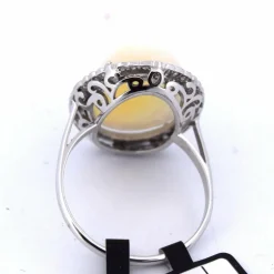 BAGUE EN OR BLANC 18 KT - OPALE NATURELLE ET DIAMANTS