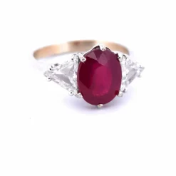 BAGUE EN OR BLANC 18 KT - RUBIS et DIAMANTS