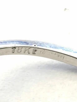 Bague en or blanc avec améthyste naturelle et diamants