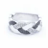 Bague en or blanc avec diamants