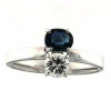 Bague en or blanc avec diamant et saphir