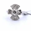 BAGUE EN OR BLANC AVEC DIAMANTS