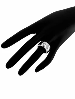 Bague en or blanc avec diamants, certifiée HRD