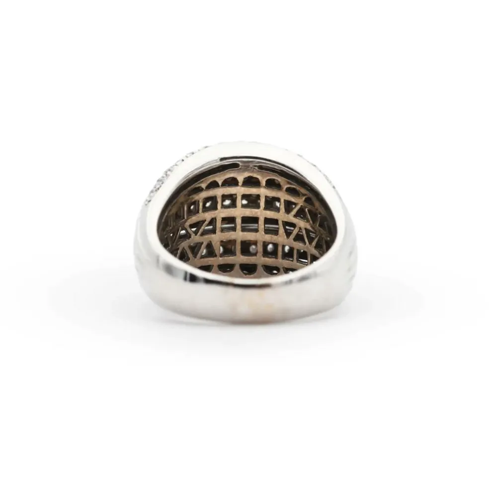 Bague en or blanc avec diamants de 0,76 carat