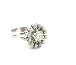 Bague en or blanc avec diamants