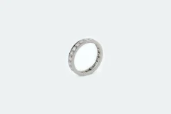 Bague en or blanc avec diamants