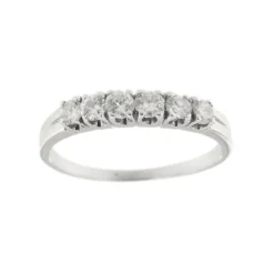 Bague en or blanc avec diamants