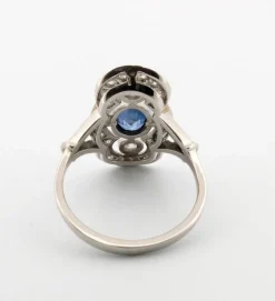Bague en or blanc avec diamants