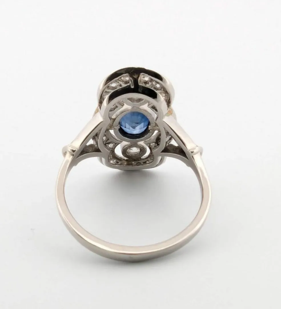 Bague en or blanc avec diamants