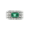 Bague en or blanc avec émeraude et diamants