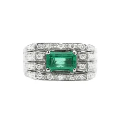 Bague en or blanc avec émeraude et diamants