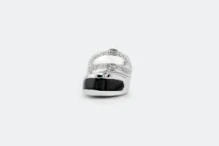 Bague en or blanc avec onyx et diamants