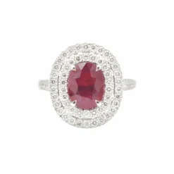 Bague en or blanc avec rubis et diamants ct