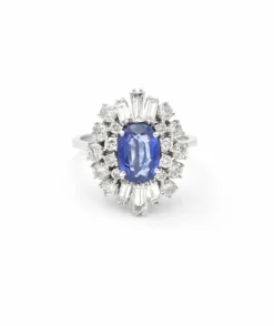 Bague en or blanc avec saphir de Ceylan et diamants
