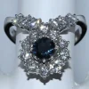 Bague en or blanc avec saphir et diamant