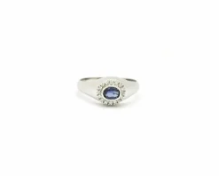 Bague en or blanc avec saphir et diamants
