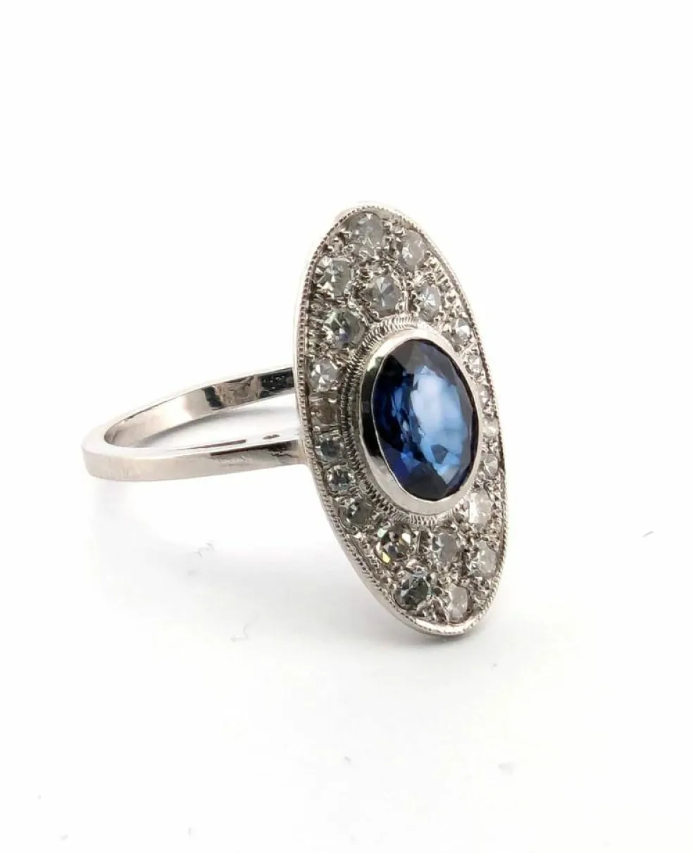Bague en or blanc avec saphir et diamants