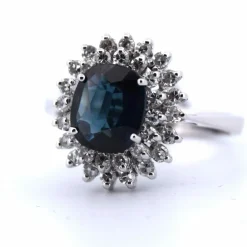 Bague en or blanc avec saphir australien