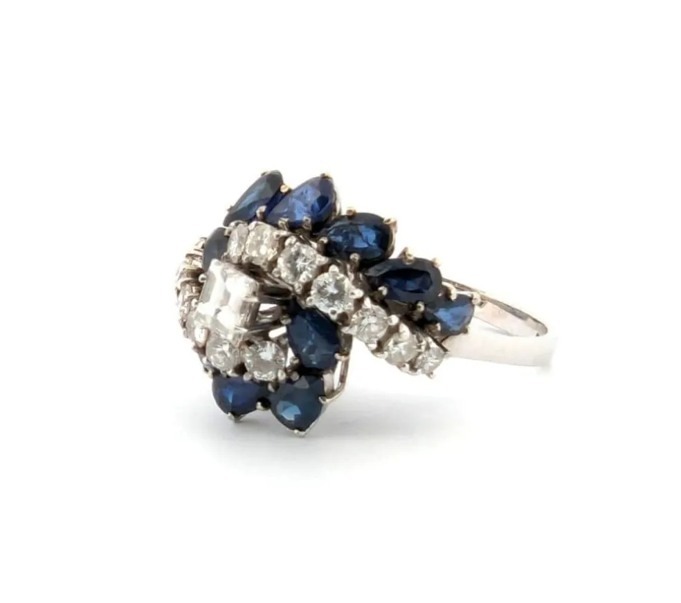 Bague en or blanc avec saphirs et diamants