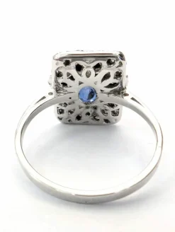 Bague en or blanc avec saphir et diamants