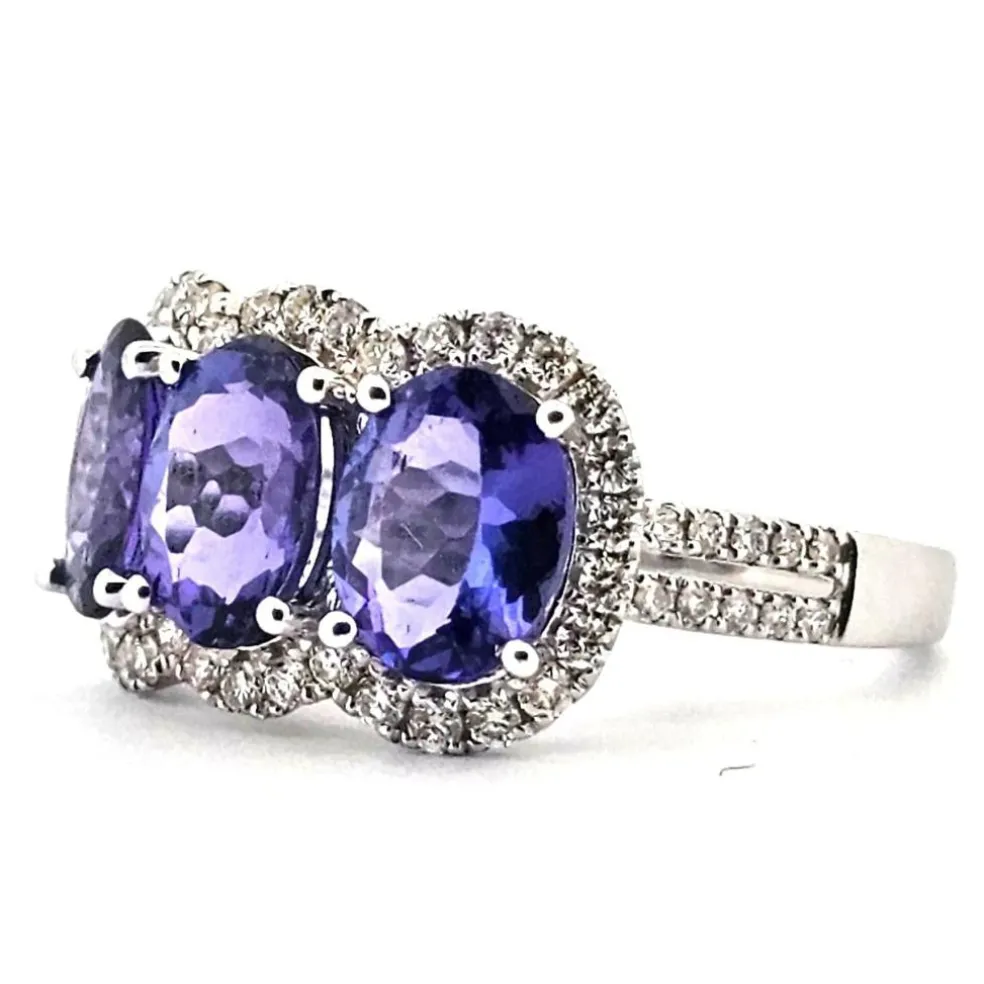 Bague en or blanc avec tanzanites et diamants