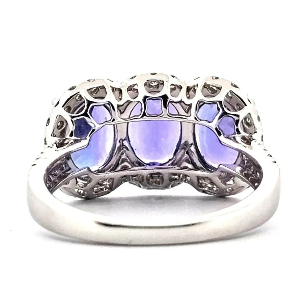 Bague en or blanc avec tanzanites et diamants